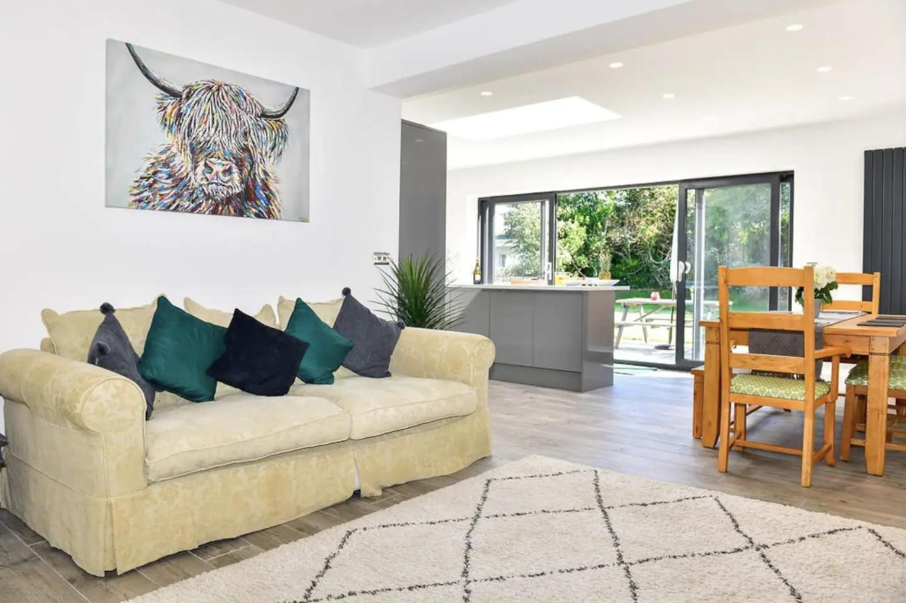 Heatherslade House - Hot Tub, Dog Friendly